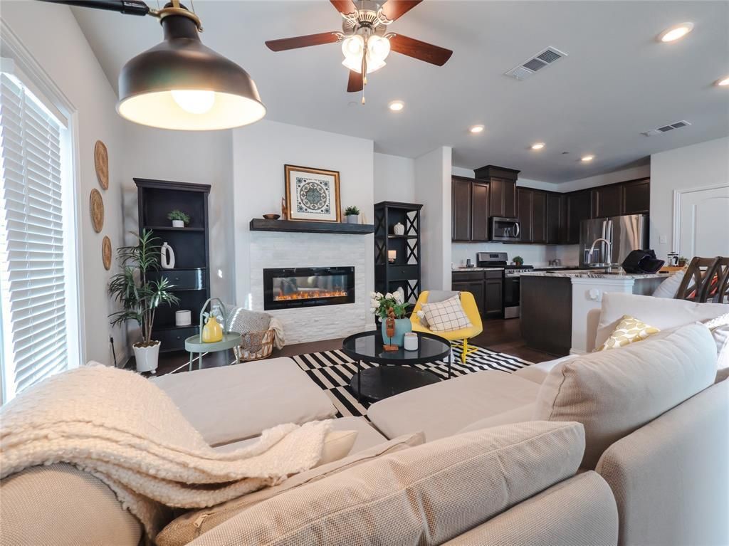 2000 Naples Drive, Rowlett