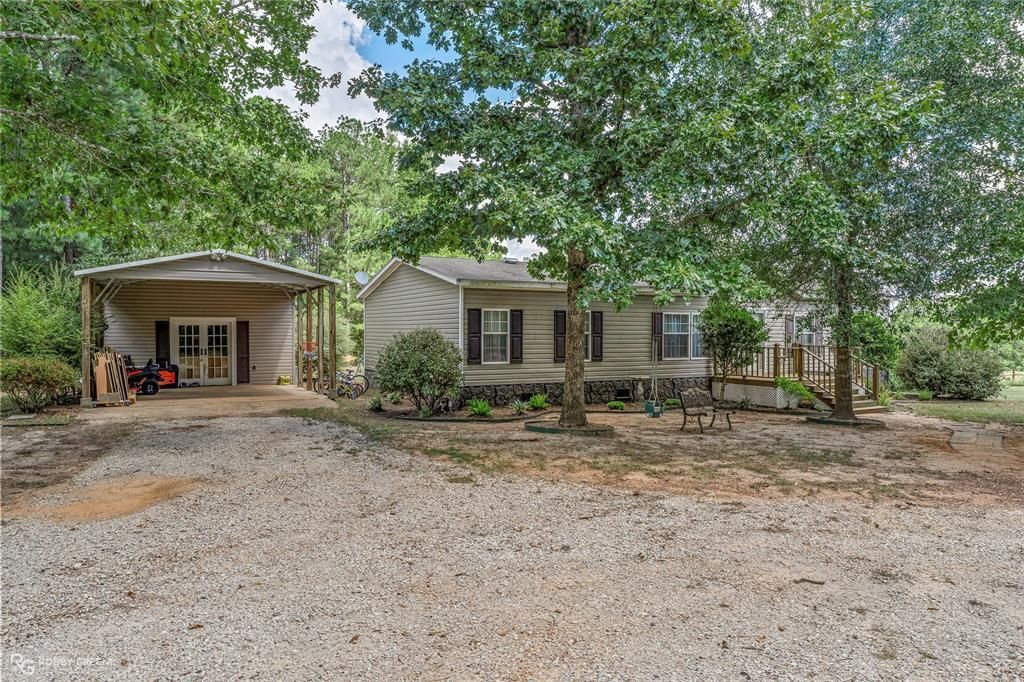 118 Shiloh Cemetary Road, Minden