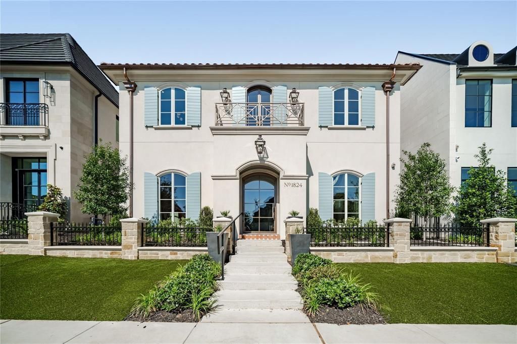 1824 Riviera Lane, Southlake