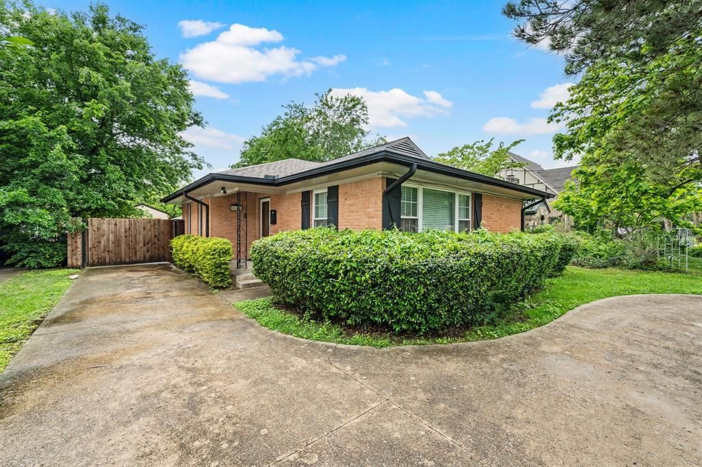 6644 Fisher Road, Dallas