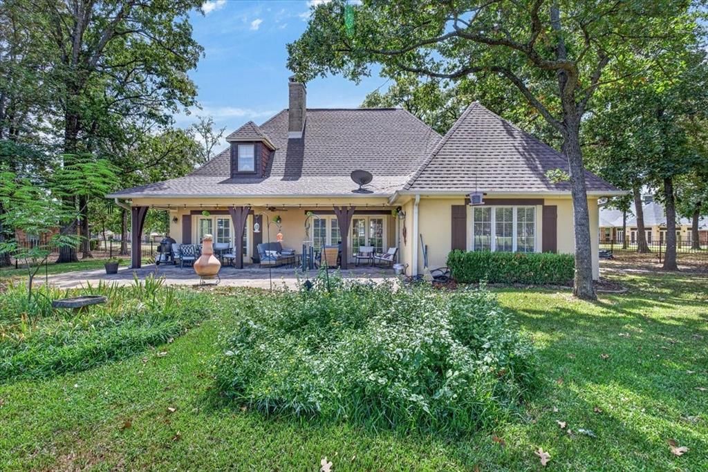 257 Saint Andrews Drive E, Mabank