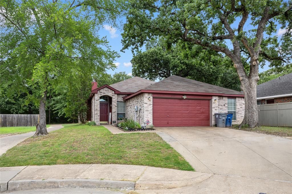 2127 Coelum Court, Dallas