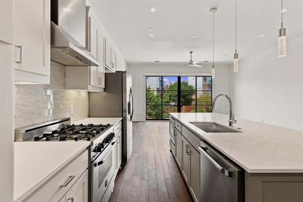 5122 Capitol Avenue 103, Dallas