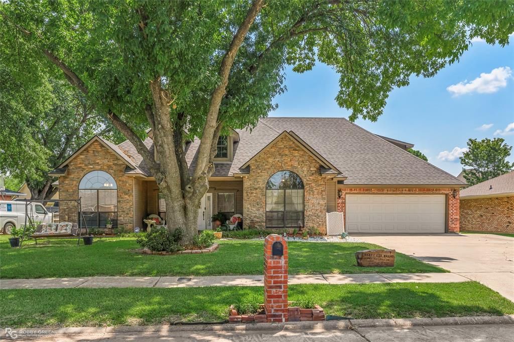 1505 Whitehall Drive, Shreveport