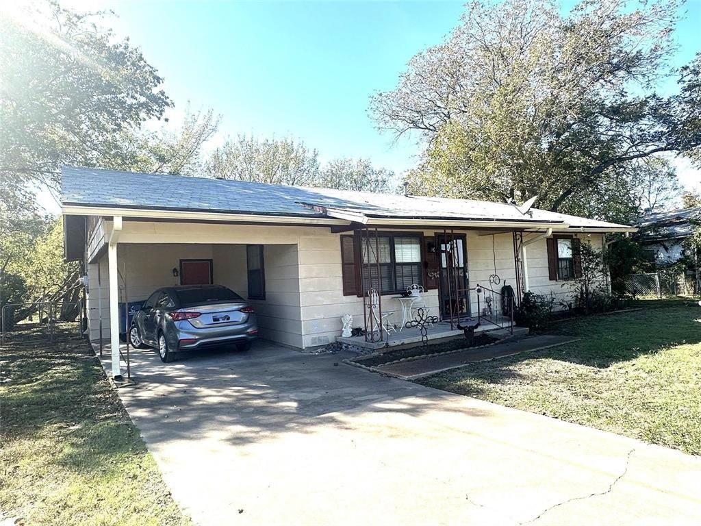 407 N Files Street, Itasca
