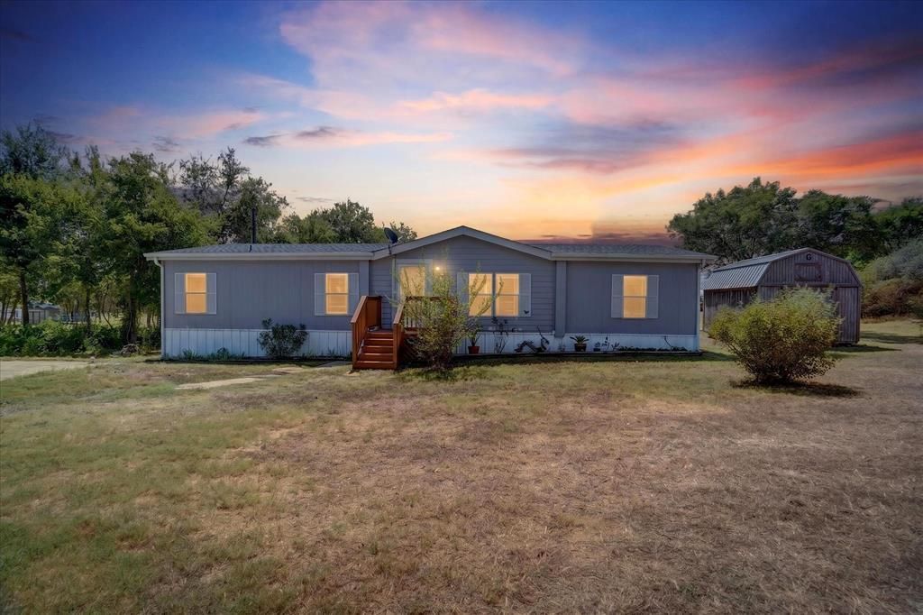 824 Quail Run, Cleburne