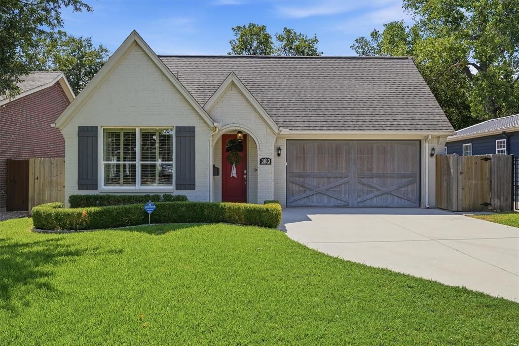 3813 Pershing Avenue, Fort Worth