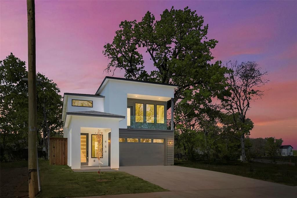 459 Hart Street, Dallas