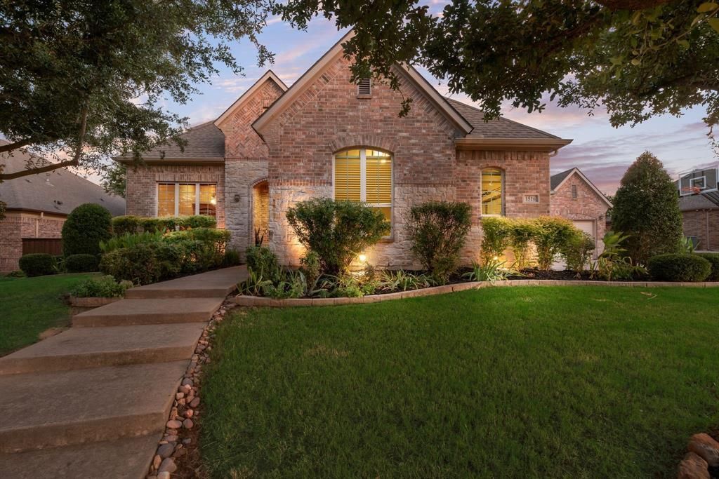 1516 Silverleaf Drive, Keller