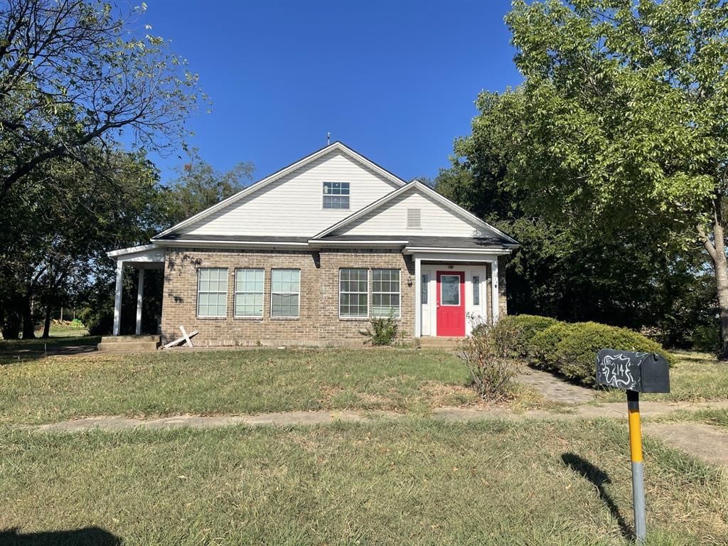 214 S 4th, Wills Point