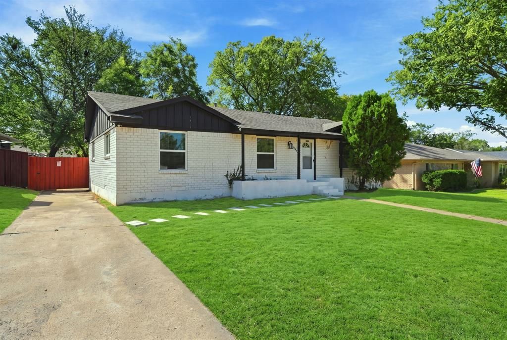 13640 Purple Sage Road, Dallas