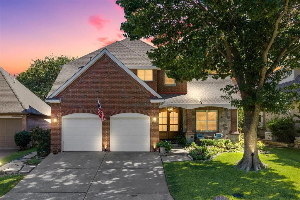 2005 Hillcrest Court, McKinney