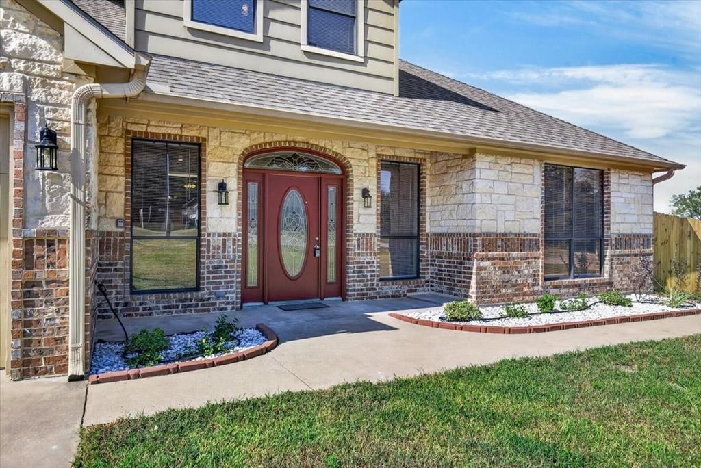 7900 Private Road 7905, Athens
