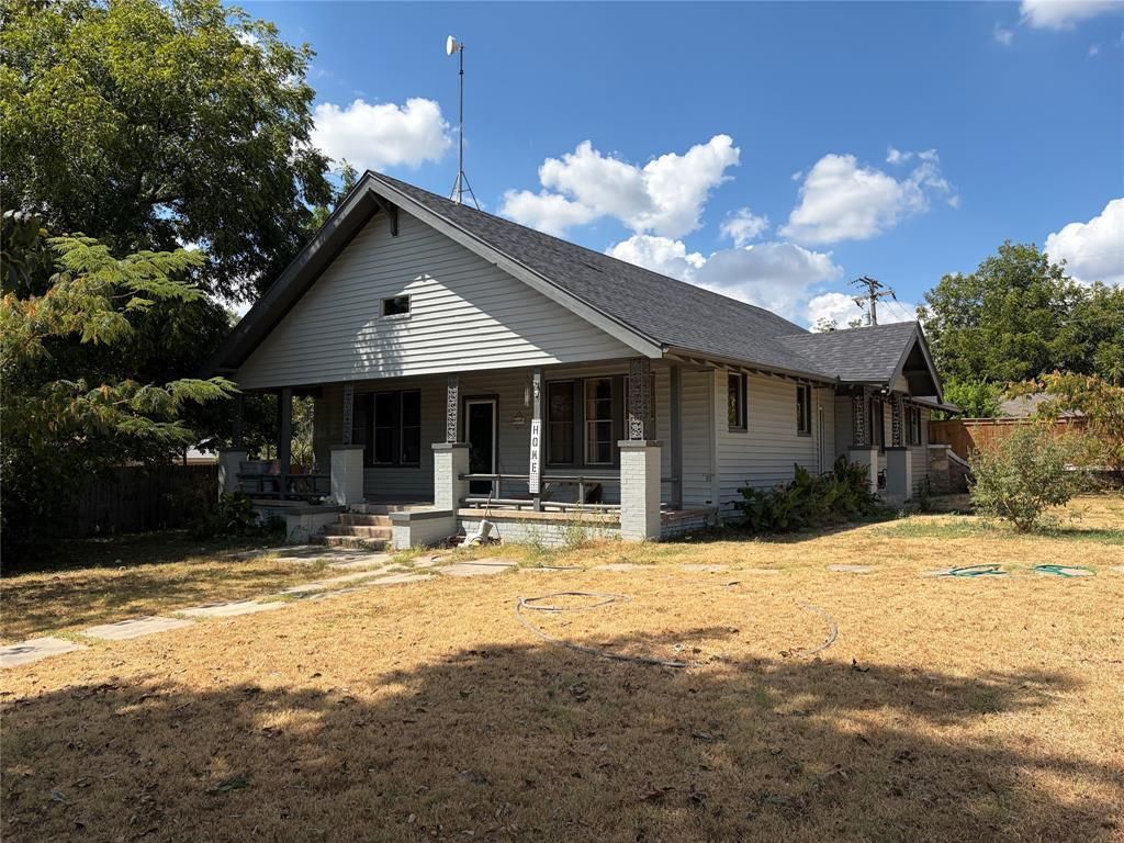 704 W Walcott Avenue, Comanche