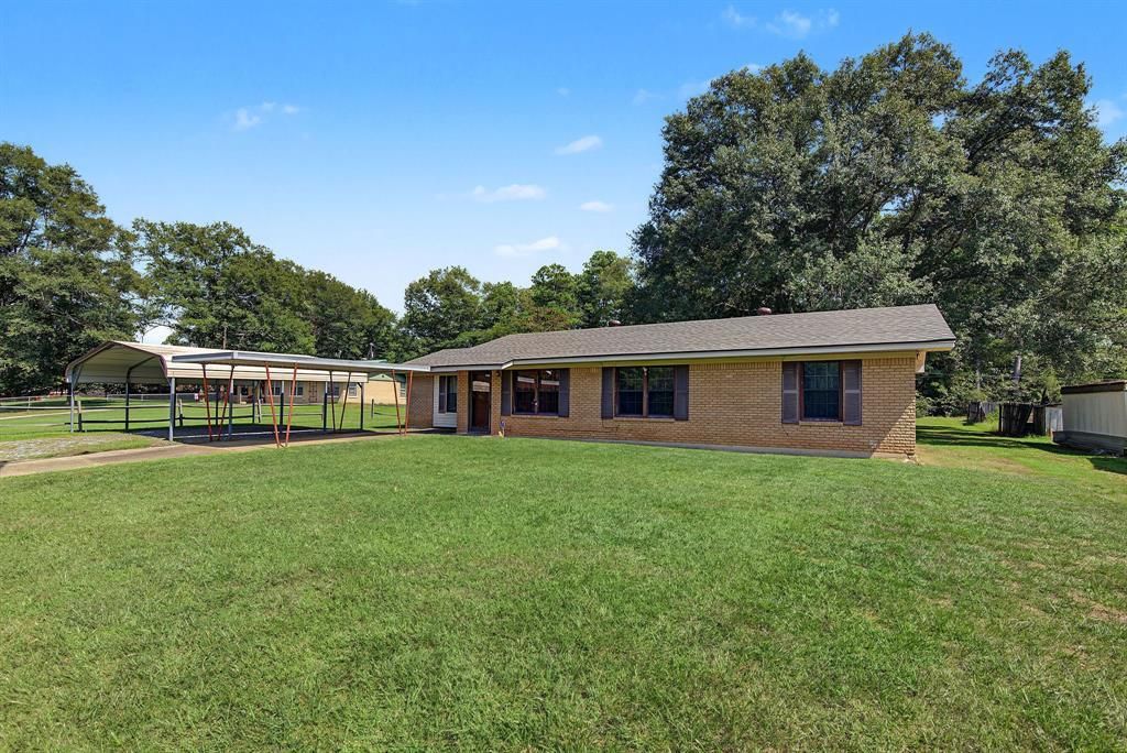 125 Methodist Camp Road, Minden