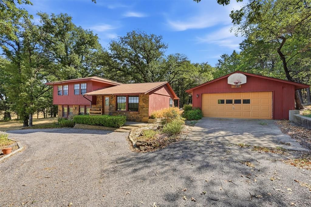 1471 County Road 219, Gainesville