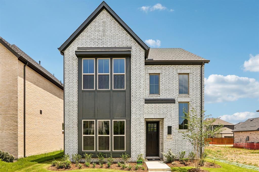 1109 Wheatgrass Mews, Celina