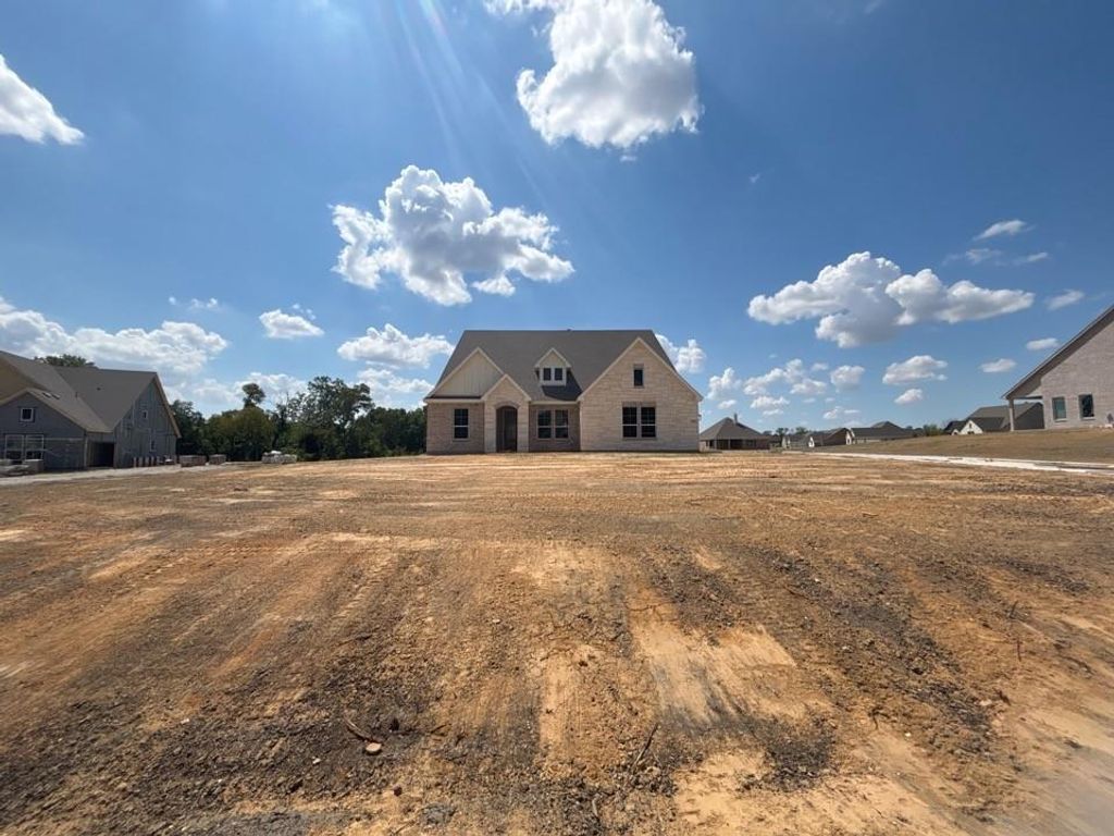 703 Deer Dale Court, Van Alstyne