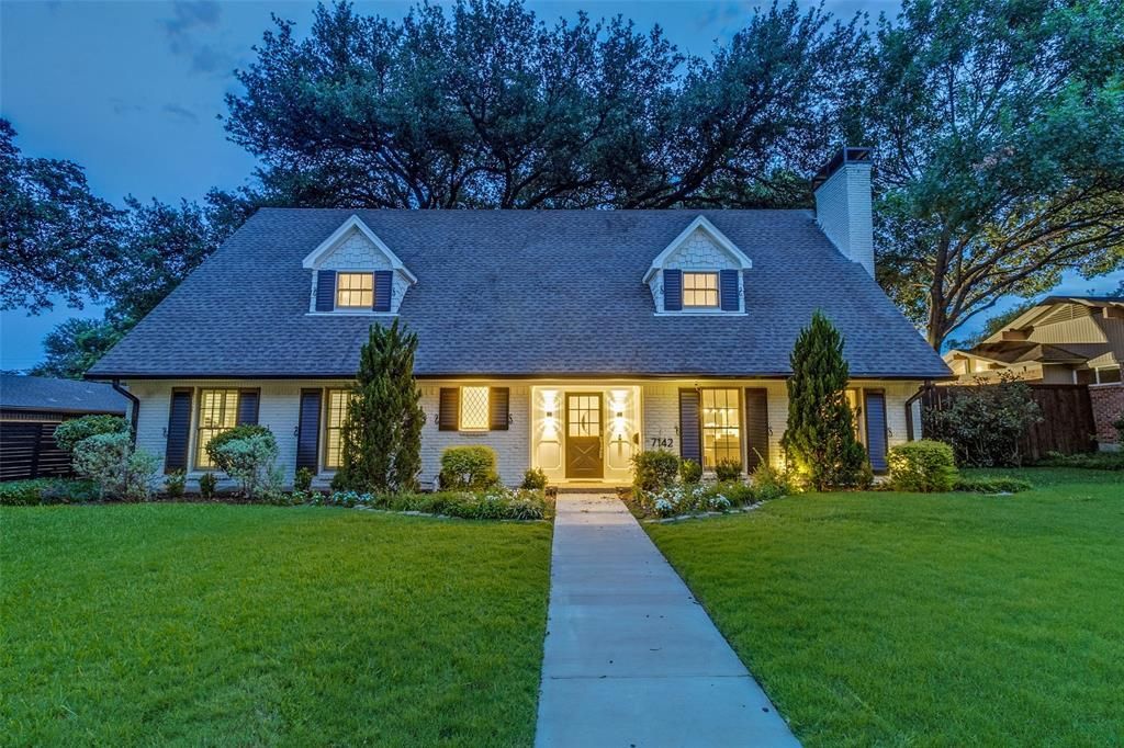 7142 Lakehurst Avenue, Dallas