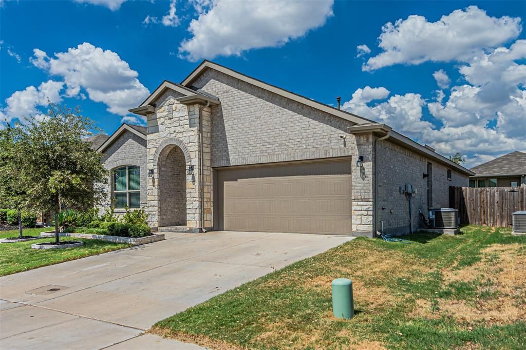 2404 O' Connor Ranch Drive, Weatherford