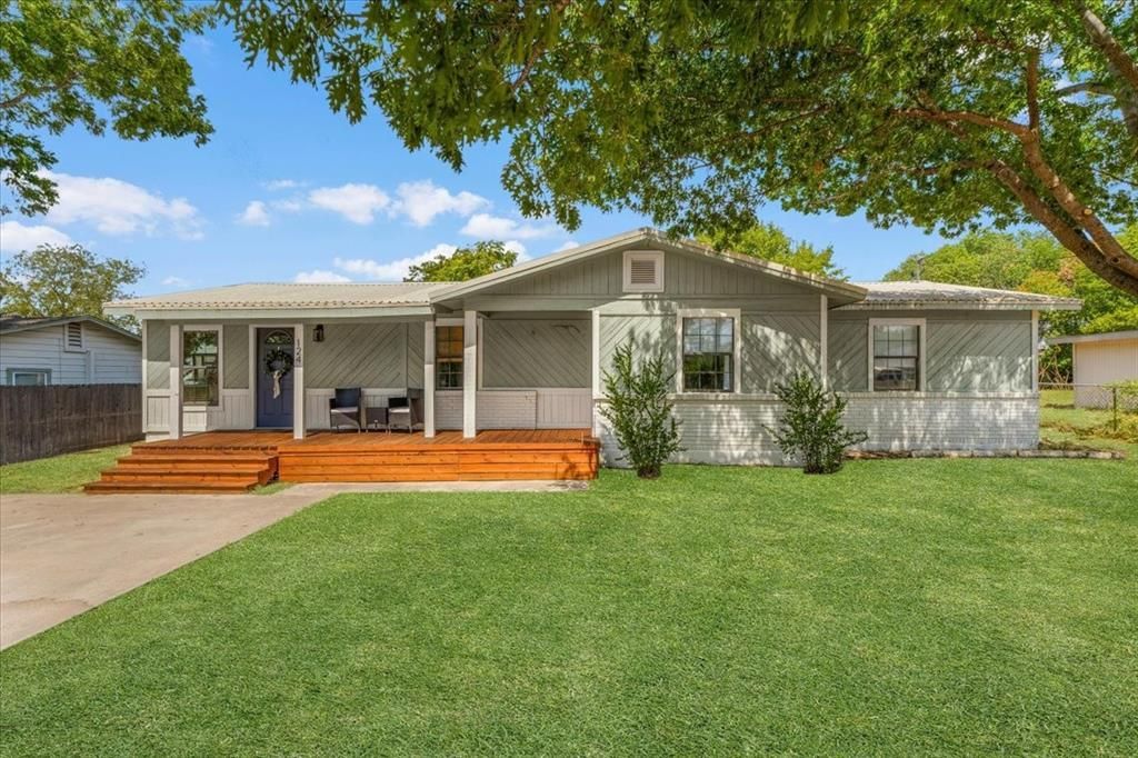124 James Street, Aledo