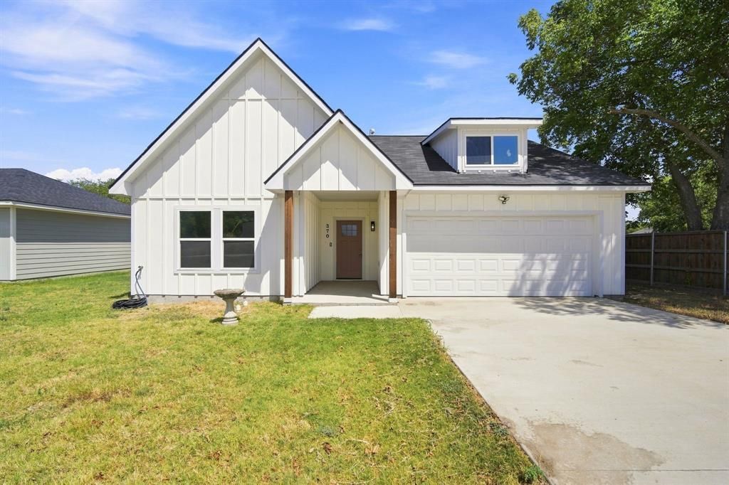 370 Third Avenue, Milford