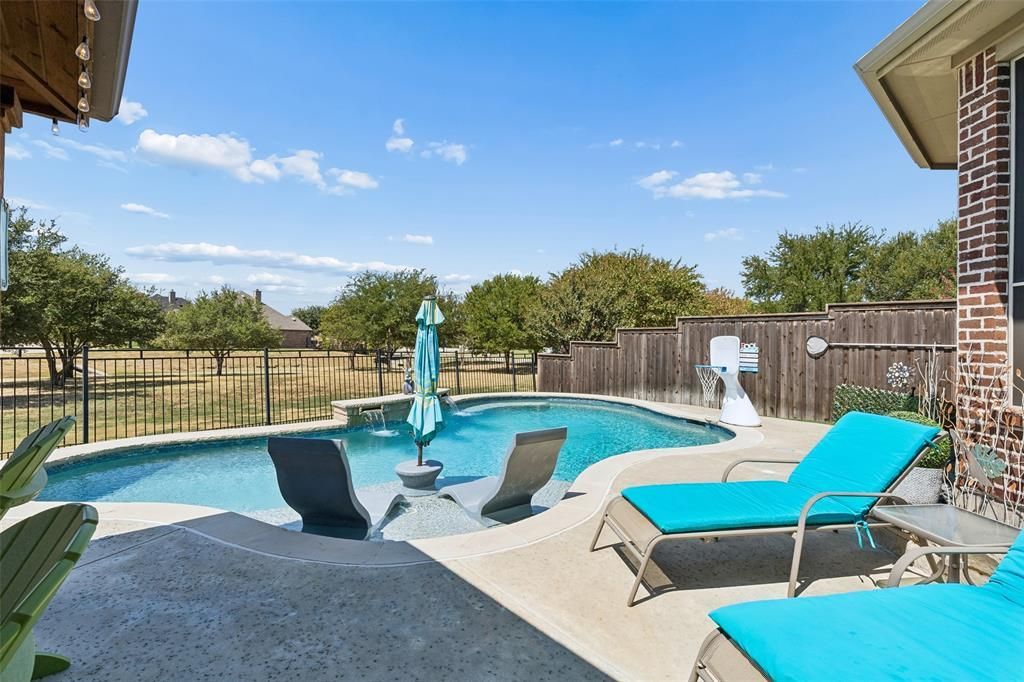 7625 Ridgedale Court, Sachse