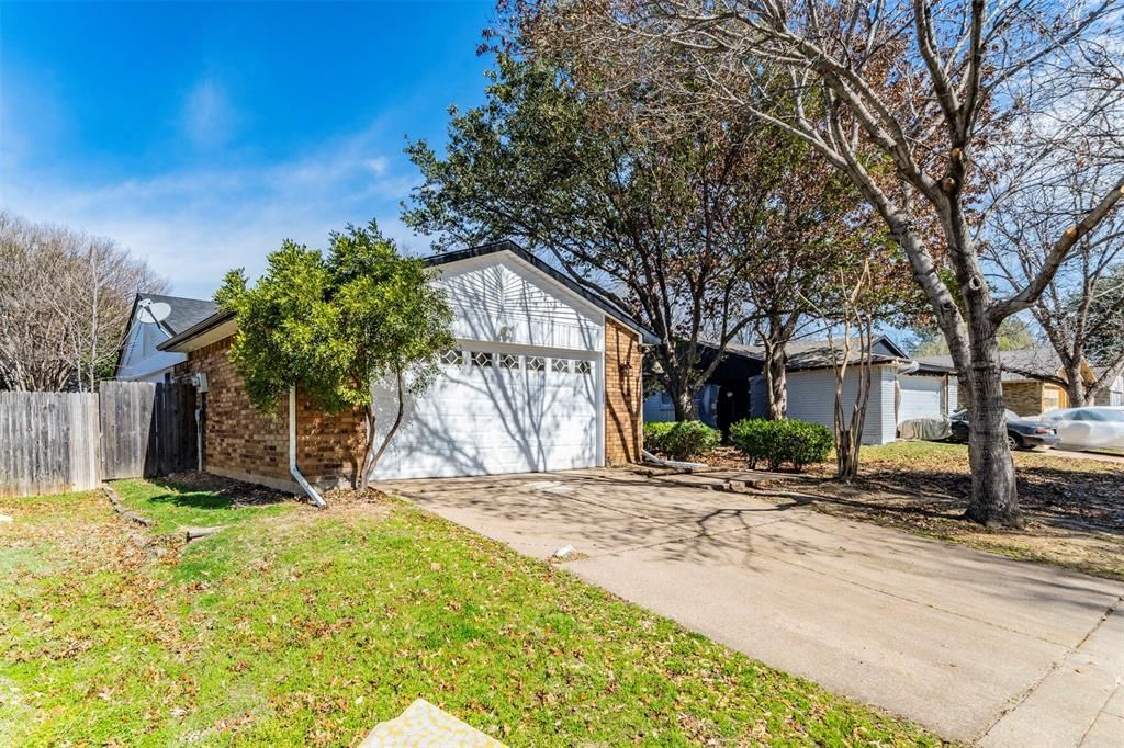 4009 Juneberry Street, Fort Worth