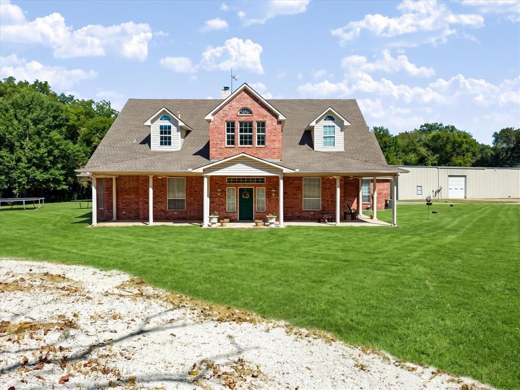 6747 County Road 424, Anna