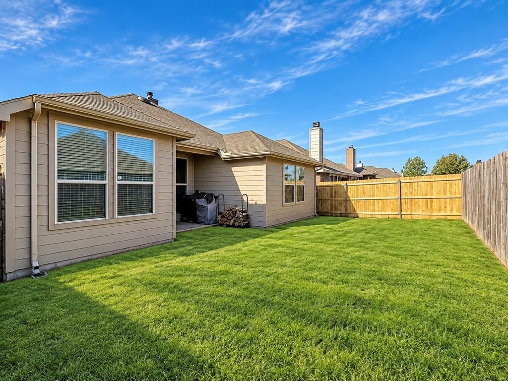 1131 Grimes Drive, Forney