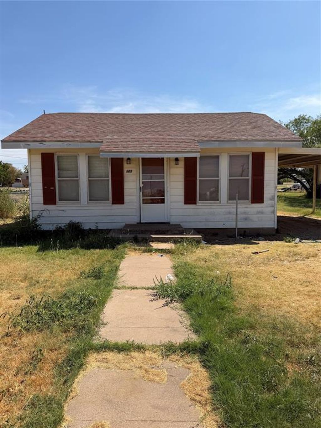 503 W 12th Street, Quanah