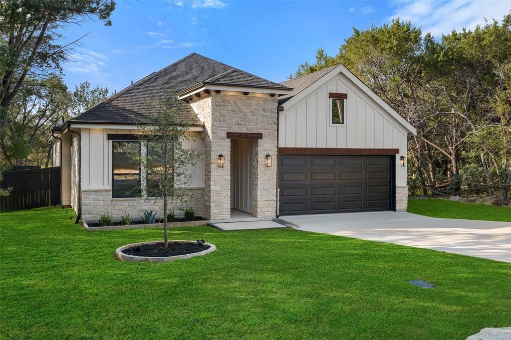 2904 Centaurus Way, Granbury