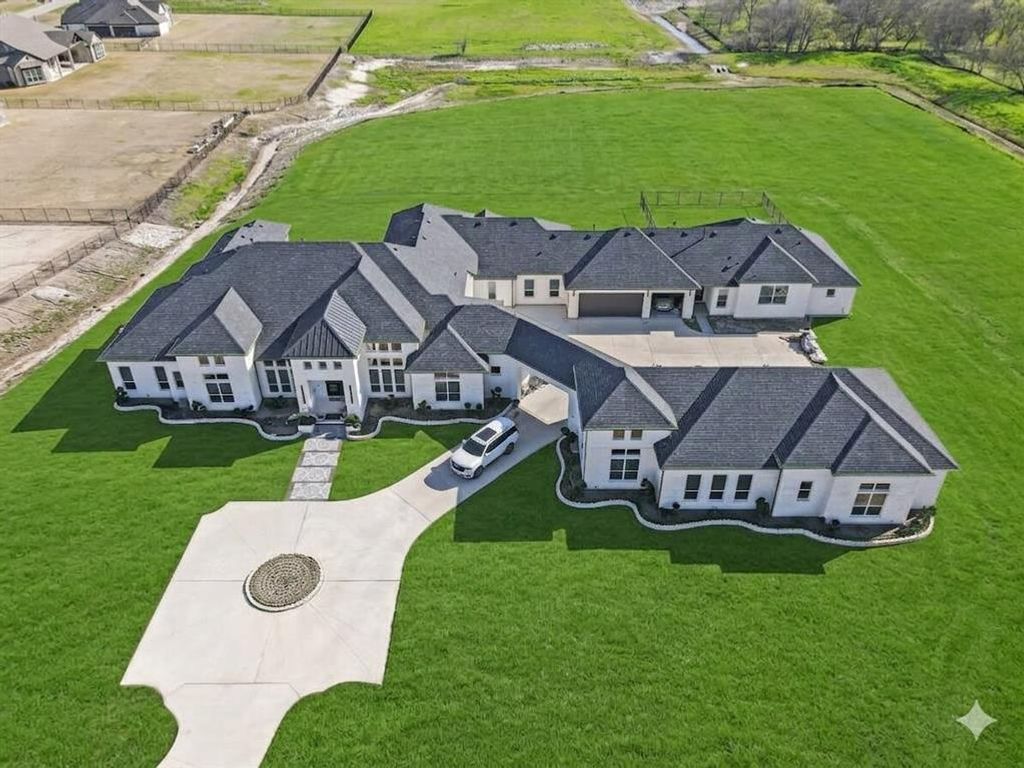4910 Cheshire Lane, Parker