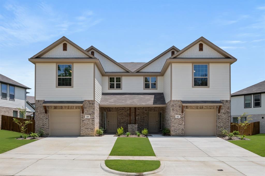 409-411 Saddle Lane, Denton