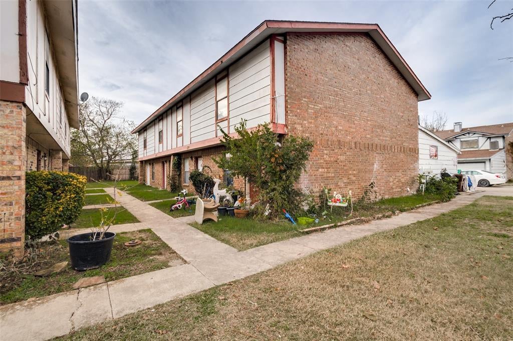 3065-3071 Olympia Drive, Denton