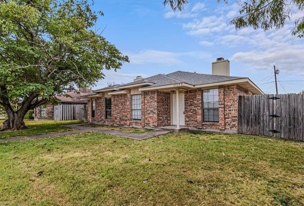 2705 Stanford Street, Rowlett