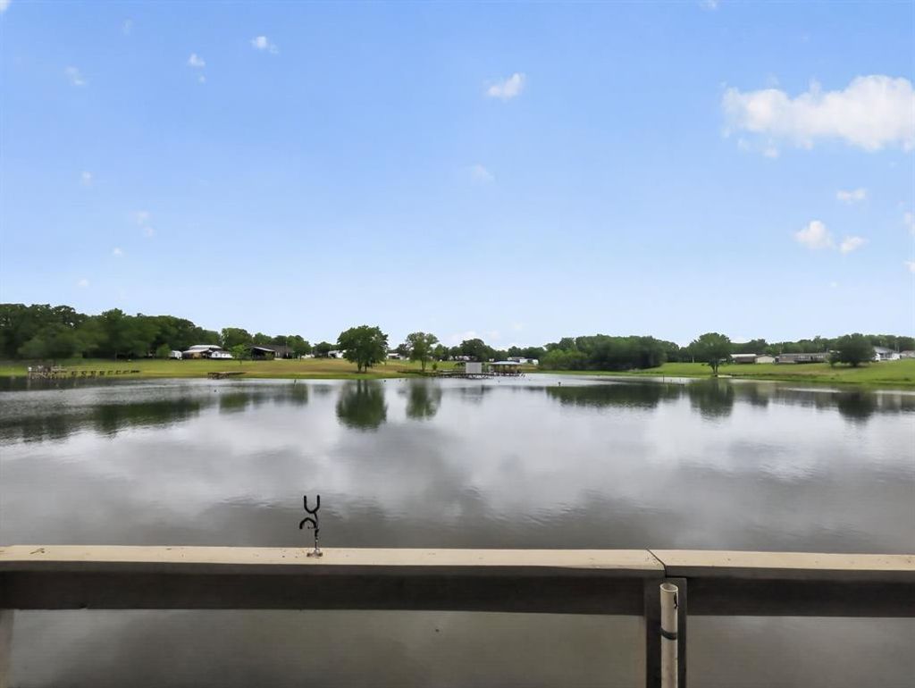 169 Broken Bow Lane, Quitman