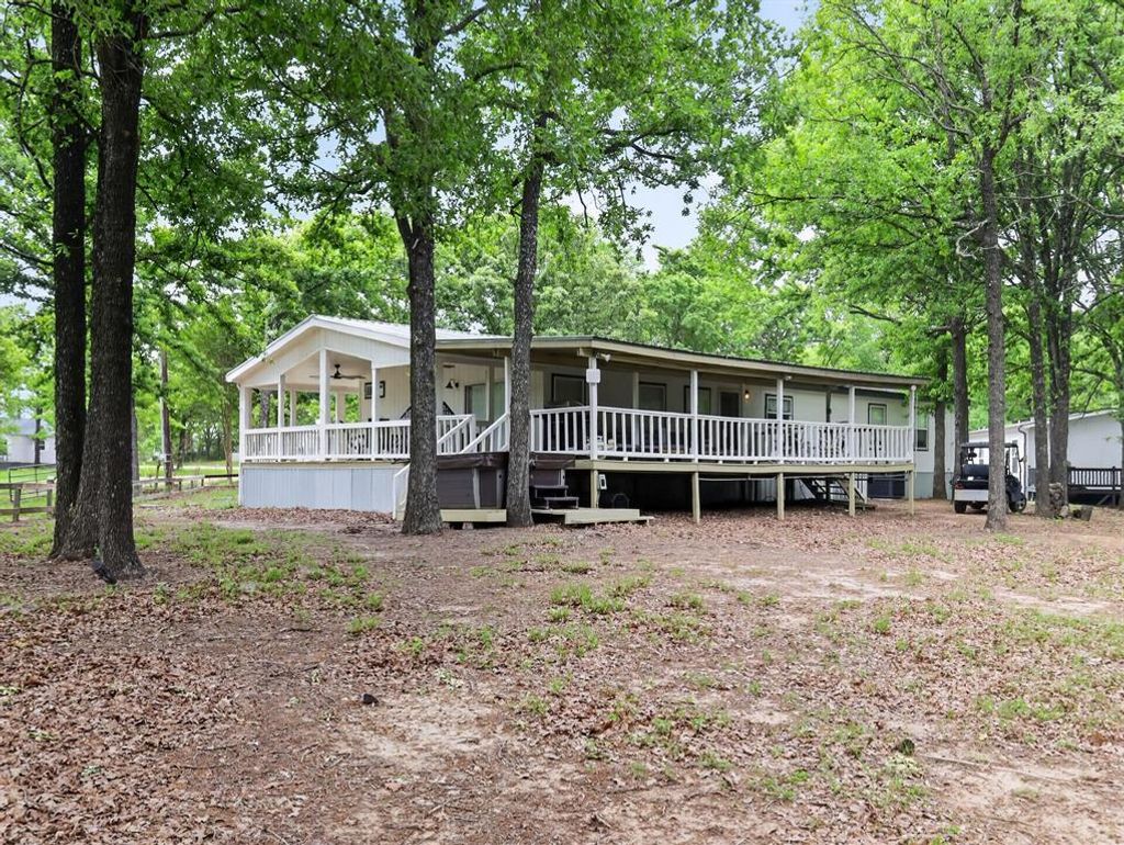 173 Broken Bow Lane, Quitman