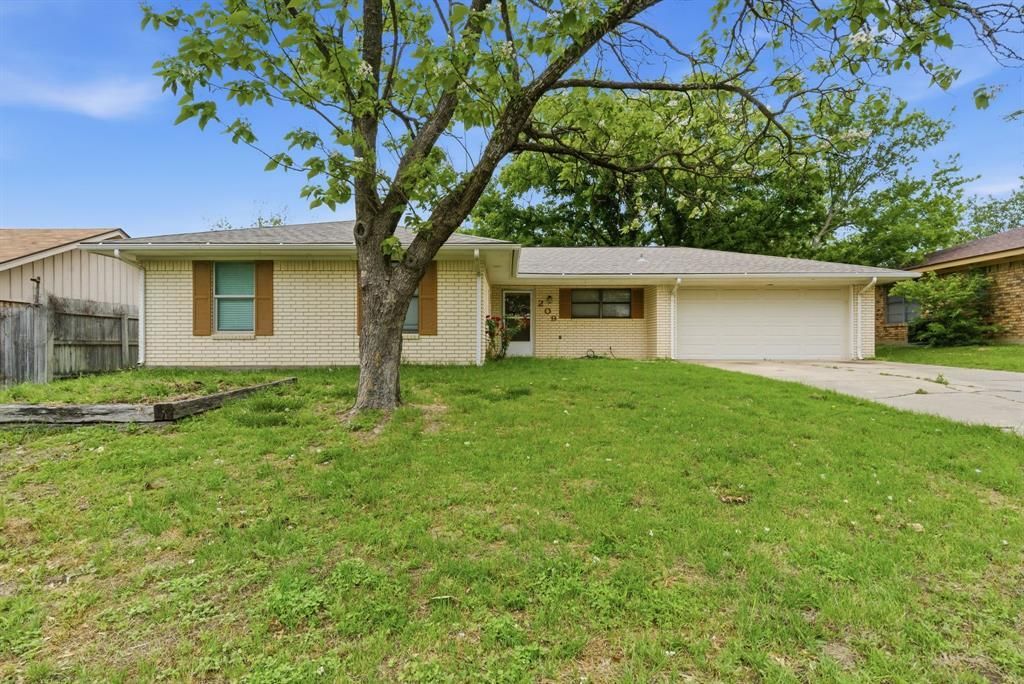 209 Moonlight- Trail, Stephenville