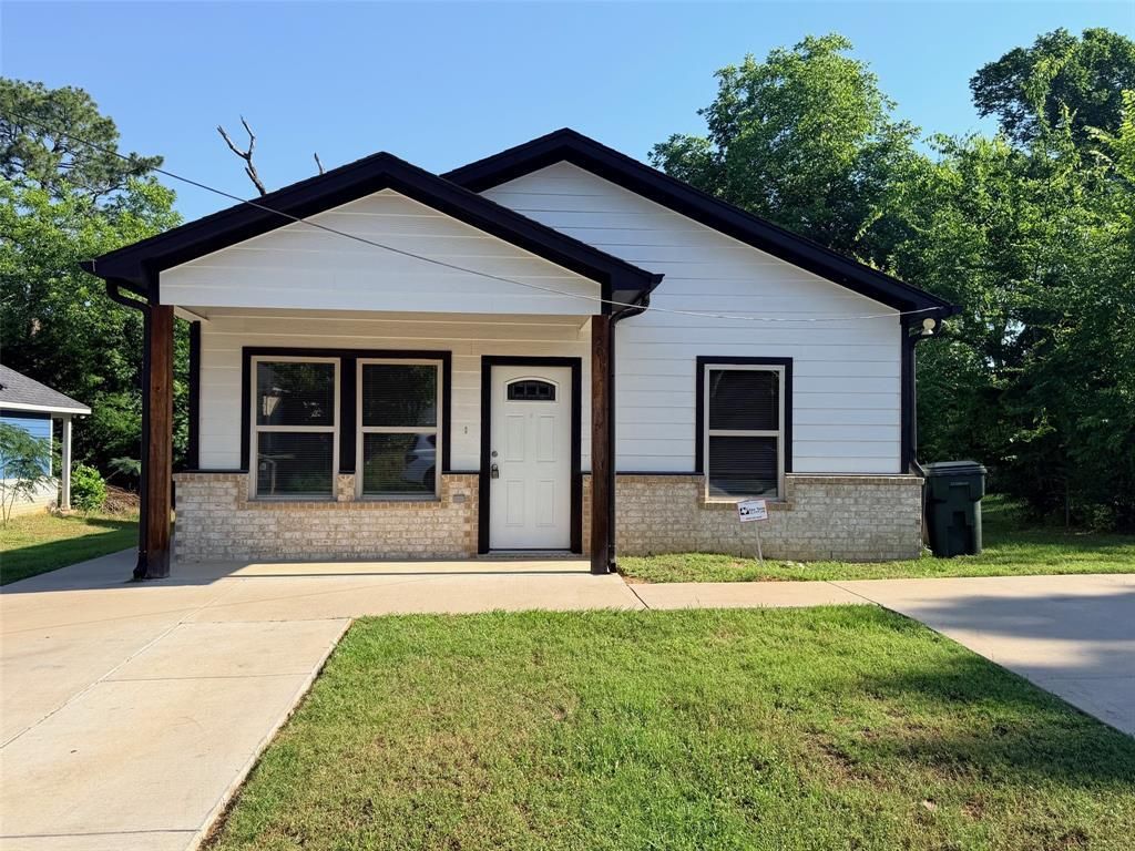 501 W Vance, Tyler