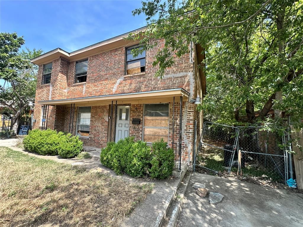 722 W Boyce Avenue 2, Fort Worth