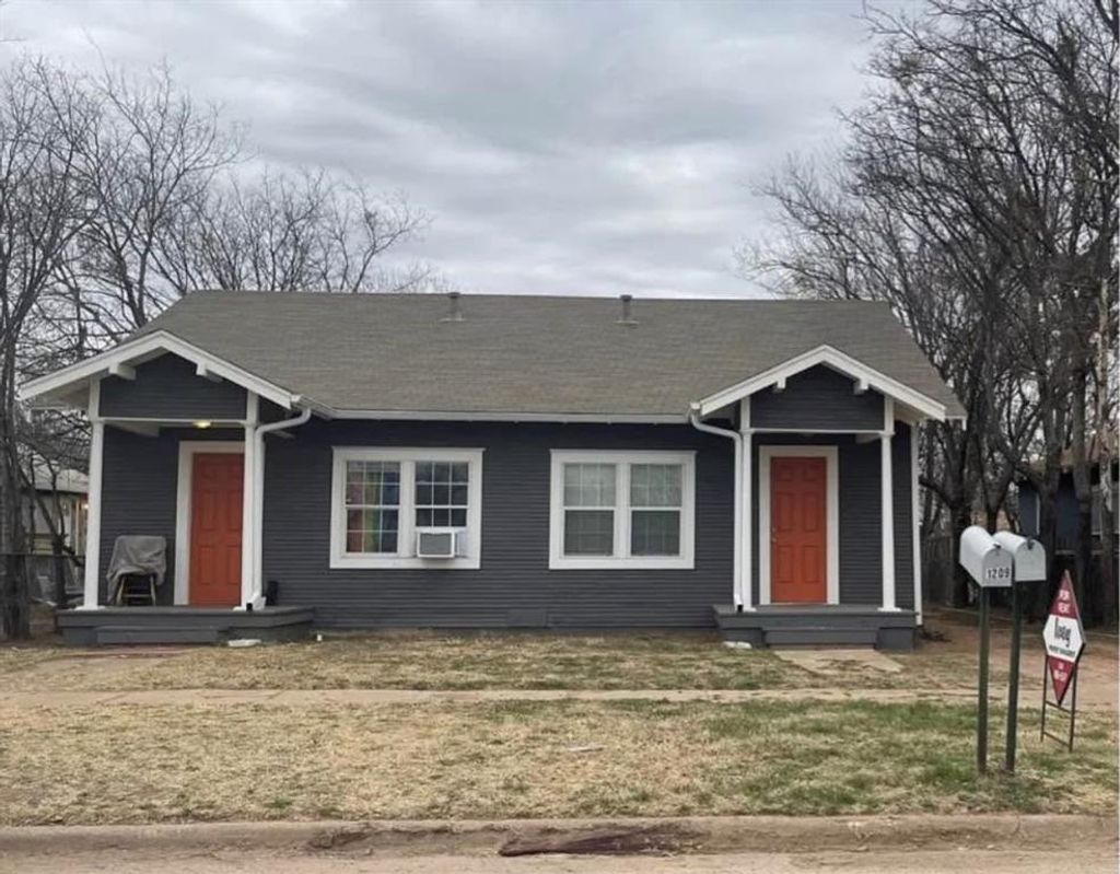 1209 Chestnut, Abilene