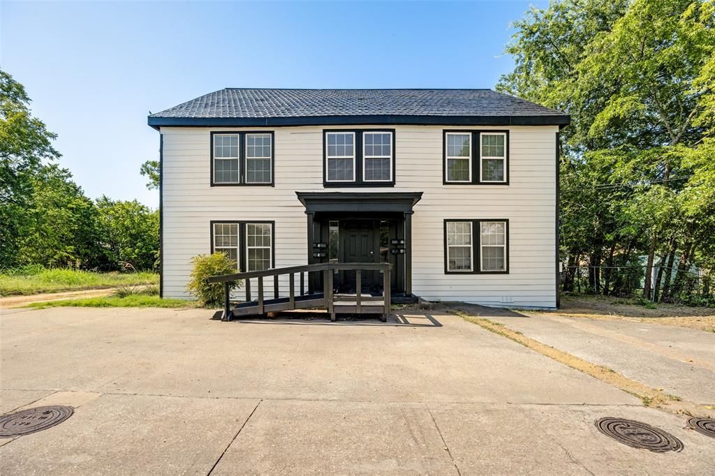 3607 Lee Street, Greenville