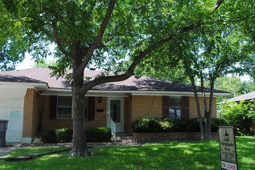 623 Laurel Lane, Lancaster