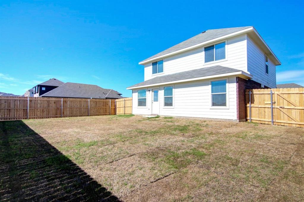 4241 Sweet Clover Lane Fort Worth - 21008223 5 8dba0e95a57c1180d240aae0a7172024 L