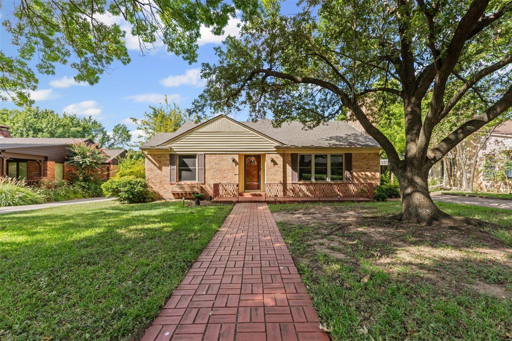 945 Sam Dealey Drive, Dallas
