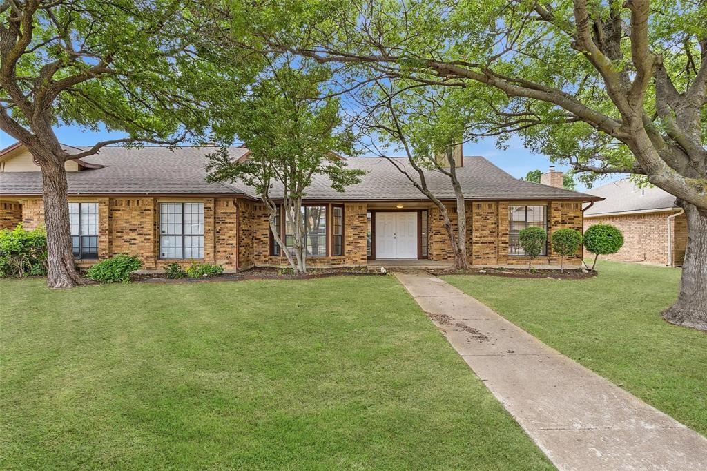 4046 St Christopher Lane, Dallas