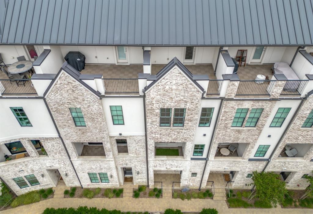 614 Dalton Lane, Irving