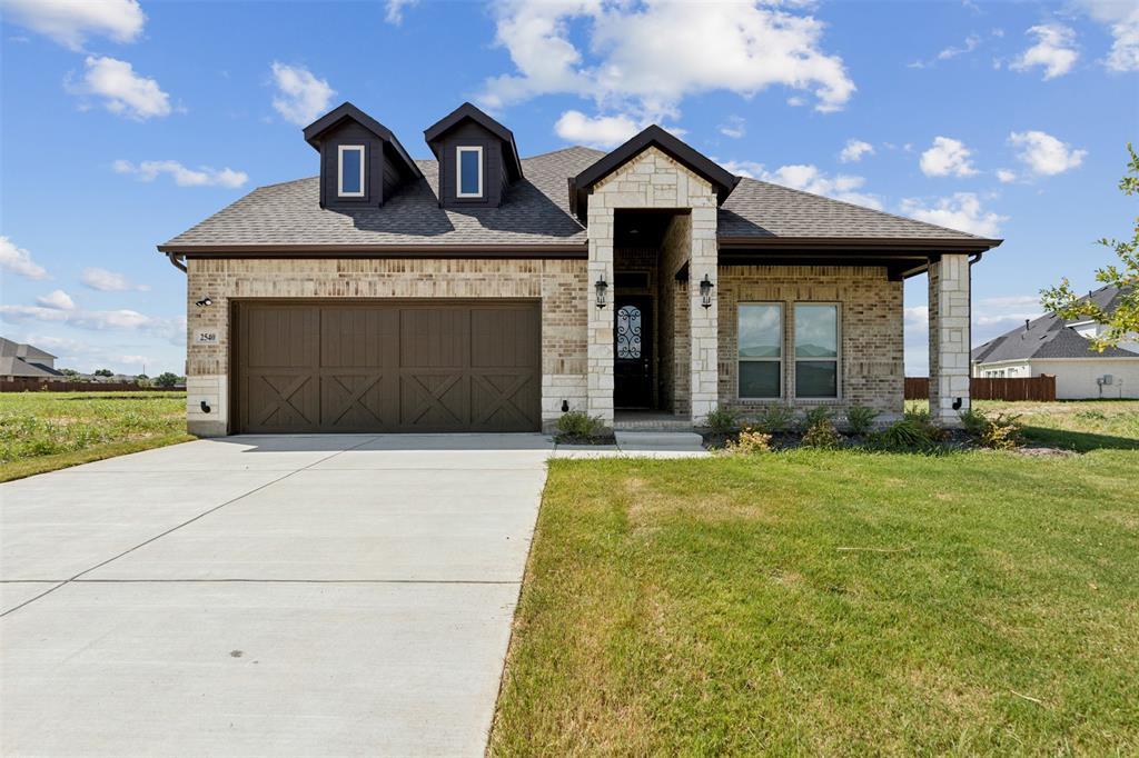 2540 Baypoint Drive, Grand Prairie