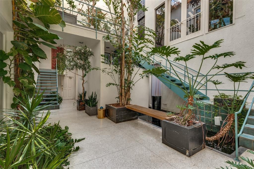 3730 Holland Avenue 6f, Dallas